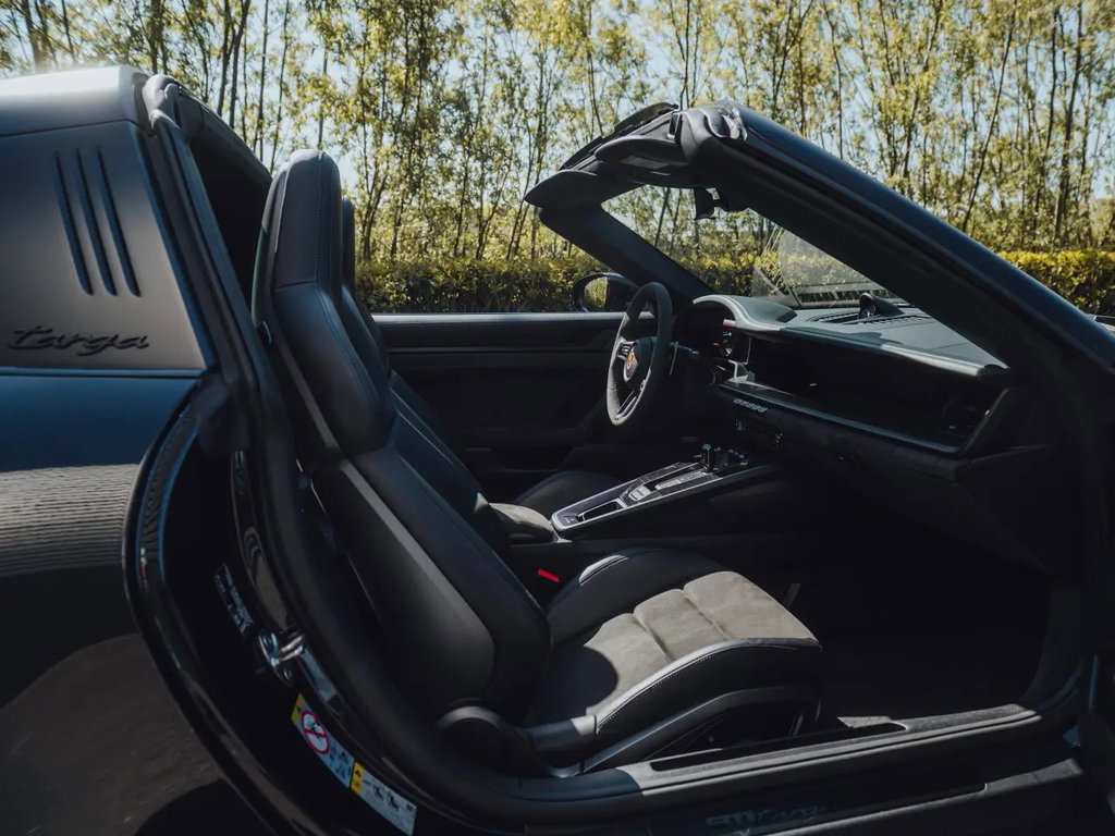 Porsche 992 Targa 4 GTS