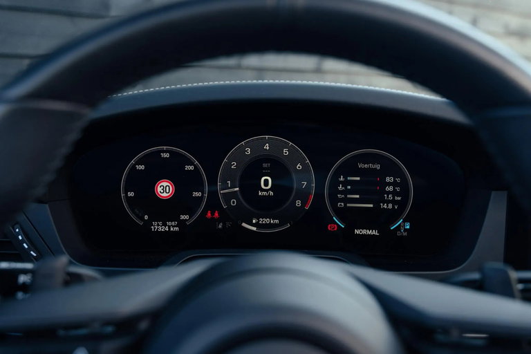 Porsche 992.2 Carrera