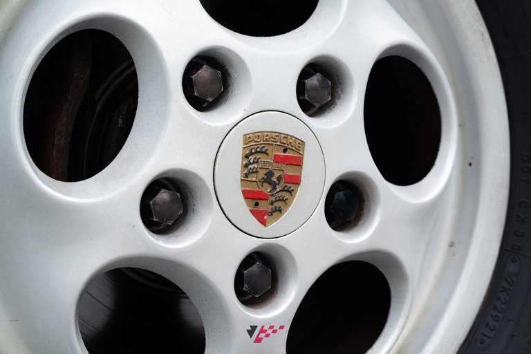 Porsche 924 S