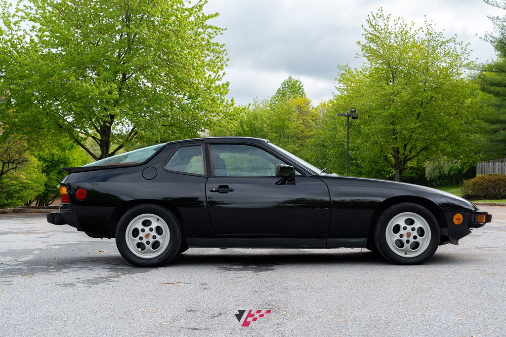 Porsche 924 S