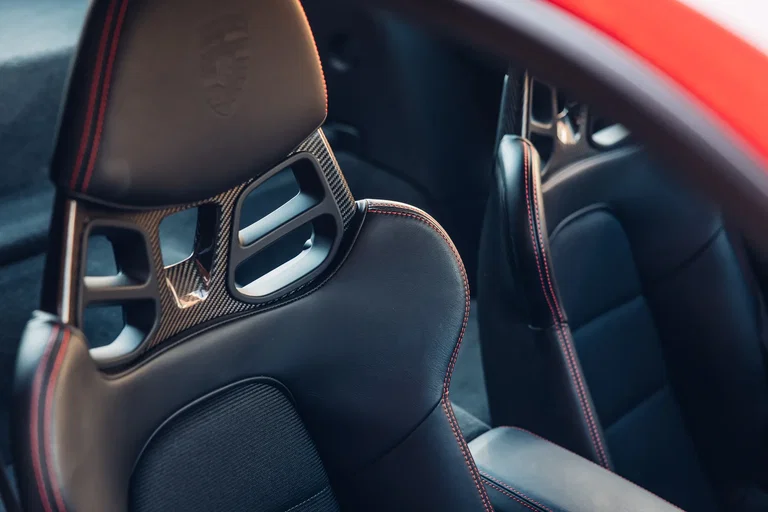 Porsche 991.2 GT3 Touring