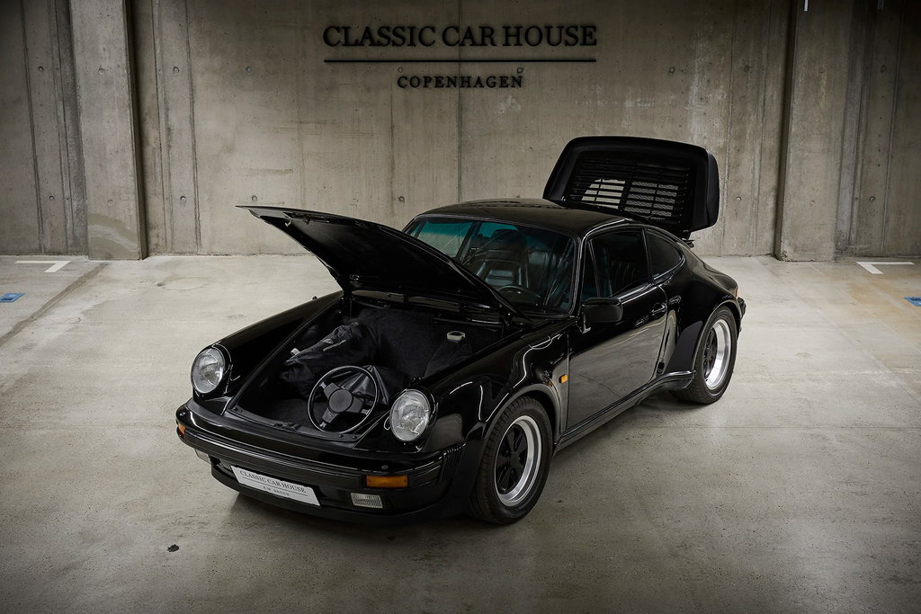 Porsche 911 Turbo 3.3