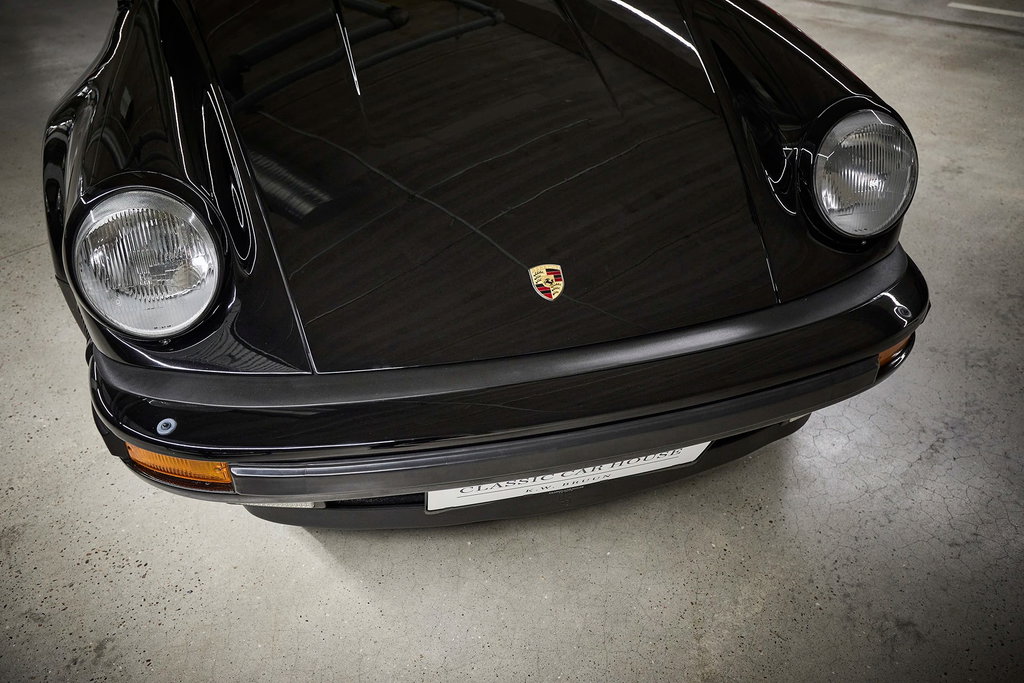 Porsche 911 Turbo 3.3