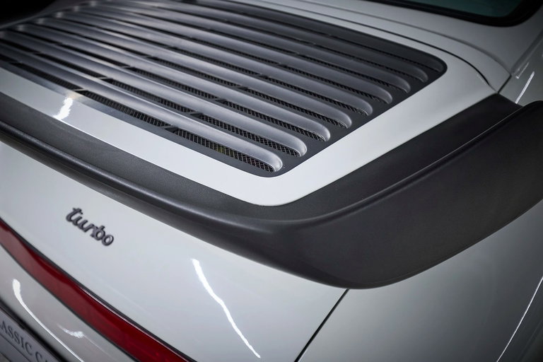 Porsche 911 Turbo 3.3 (US)