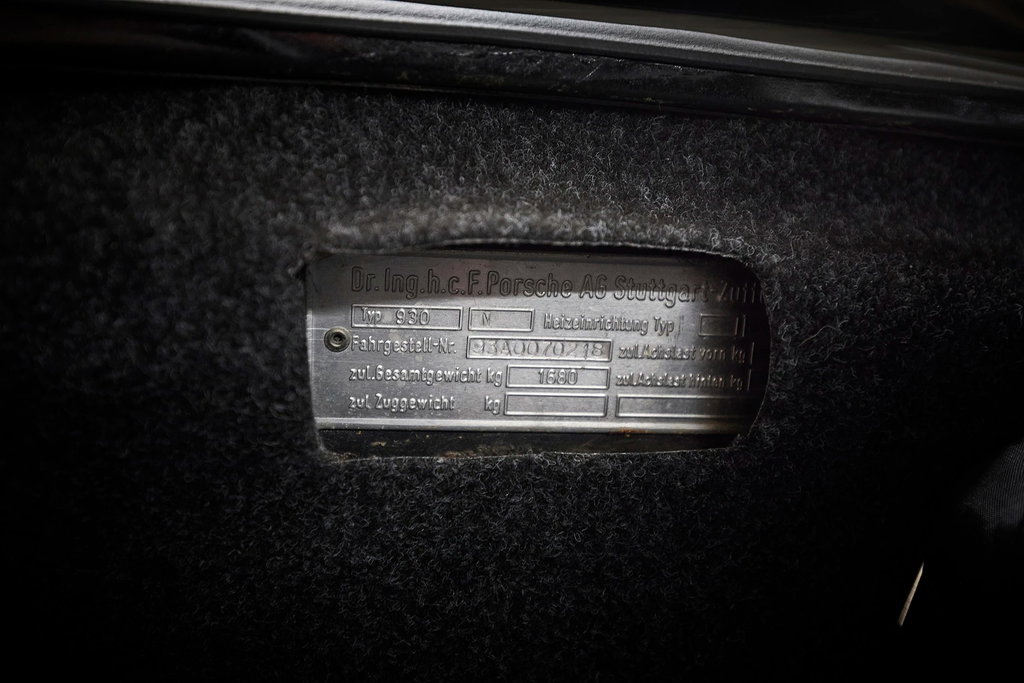 Porsche 911 Turbo 3.3
