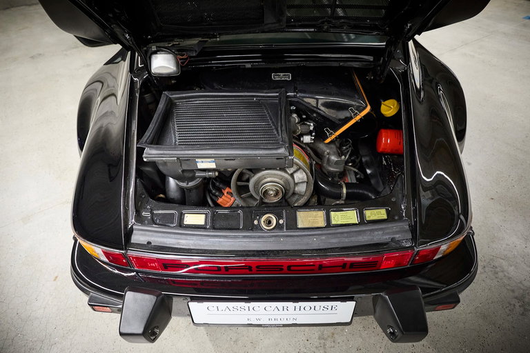 Porsche 911 Turbo 3.3