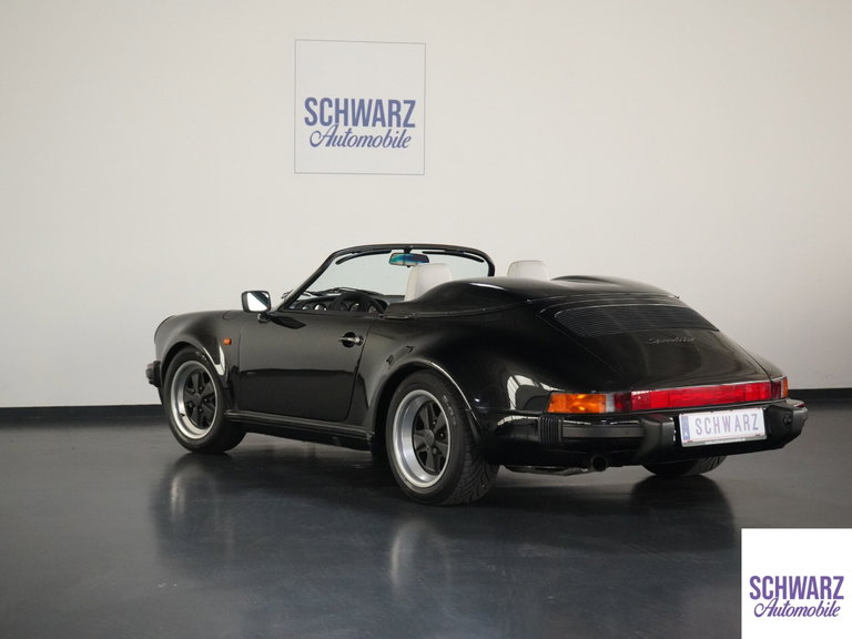 Porsche 911 Carrera 3.2 Speedster