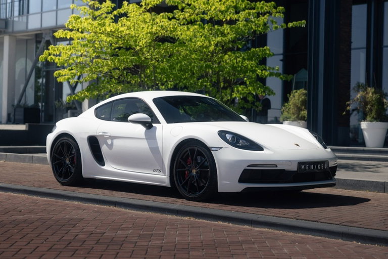 Porsche 718 Cayman GTS