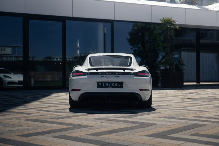 Porsche 718 Cayman GTS