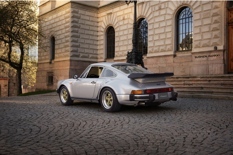Porsche 911 Turbo 3.0