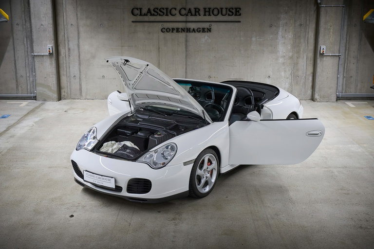 Porsche 996.2 Carrera 4S