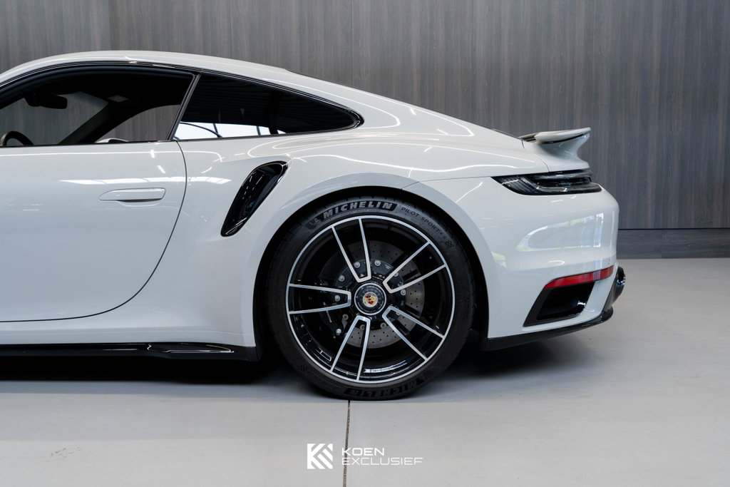 Porsche 992 Turbo S
