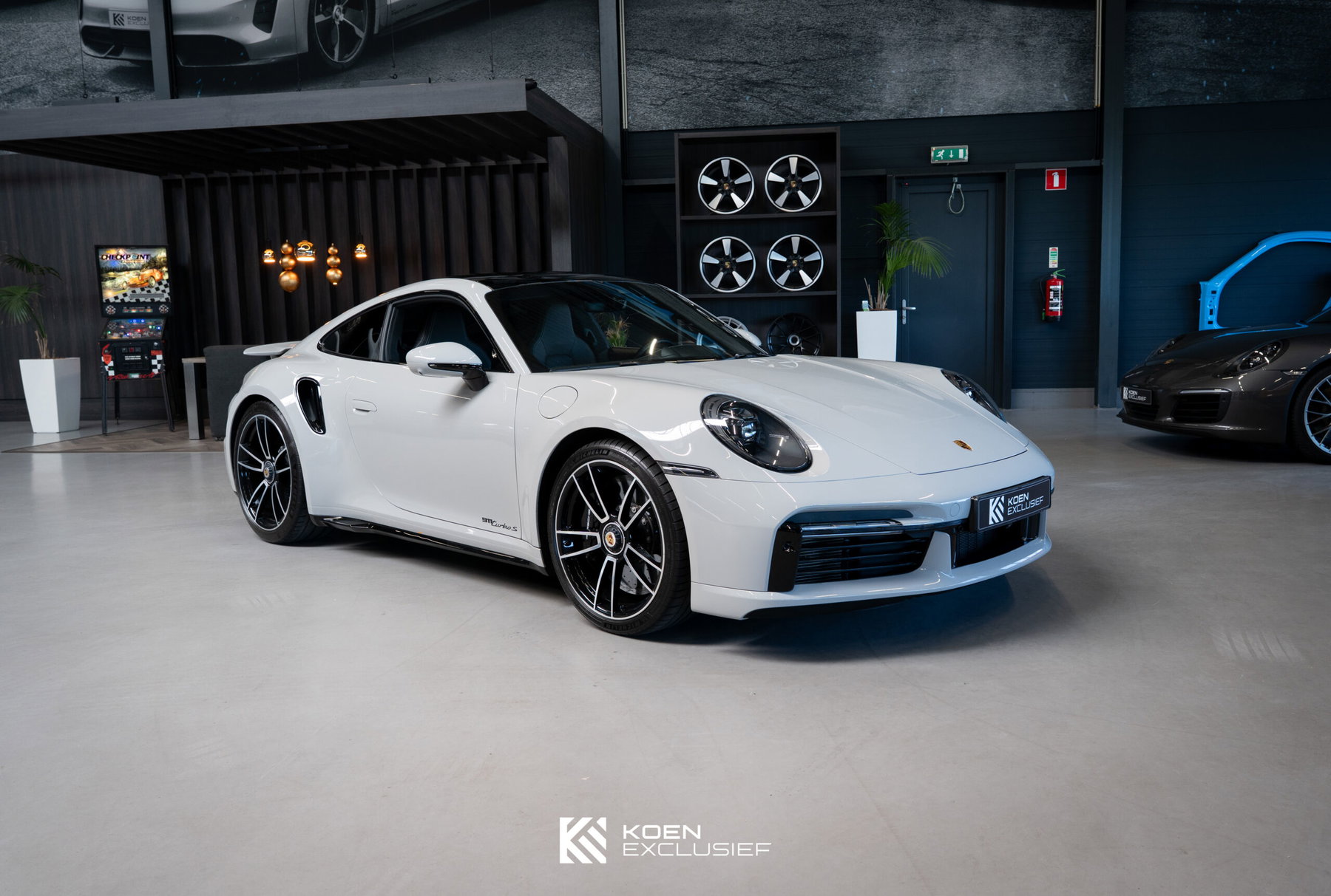 Porsche 992 Turbo S 2023 - elferspot.com - Marketplace for Porsche