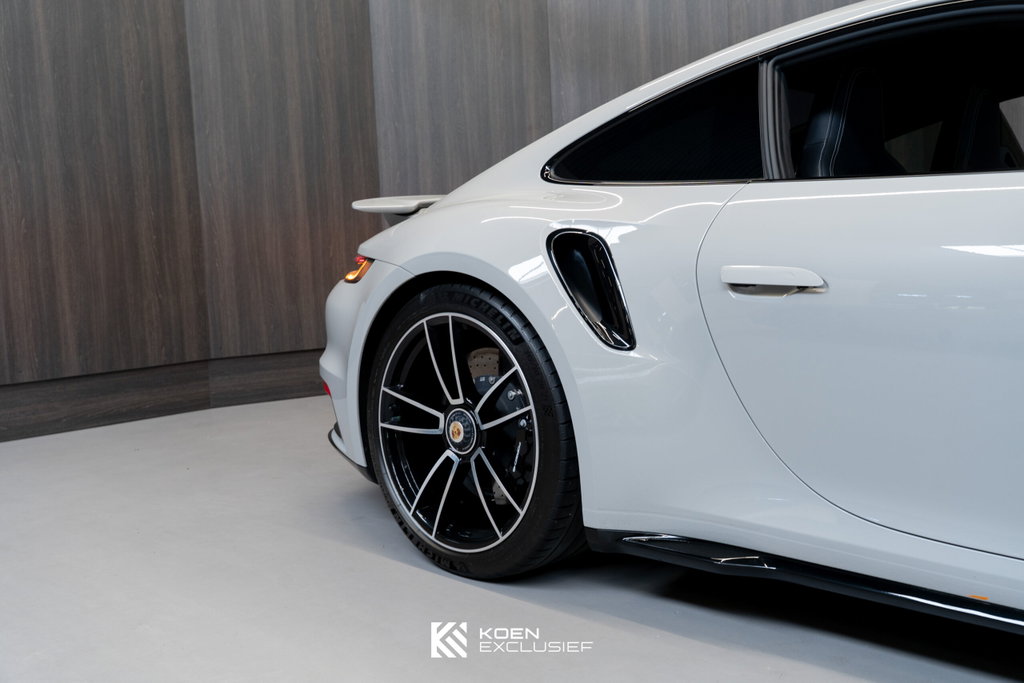Porsche 992 Turbo S