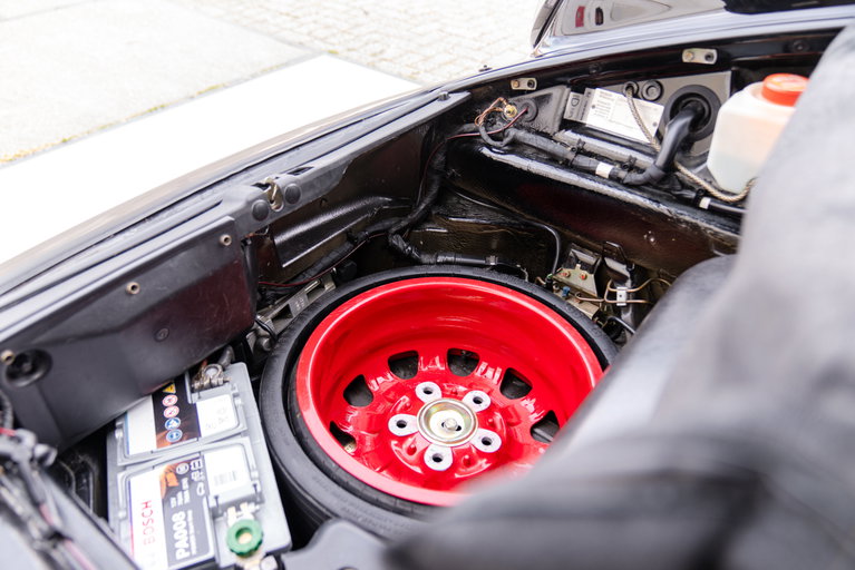 Porsche 964 Carrera 4
