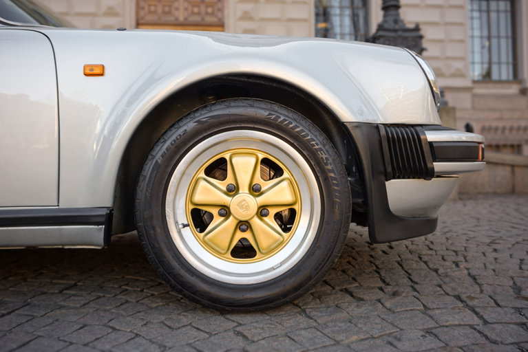 Porsche 911 Turbo 3.0