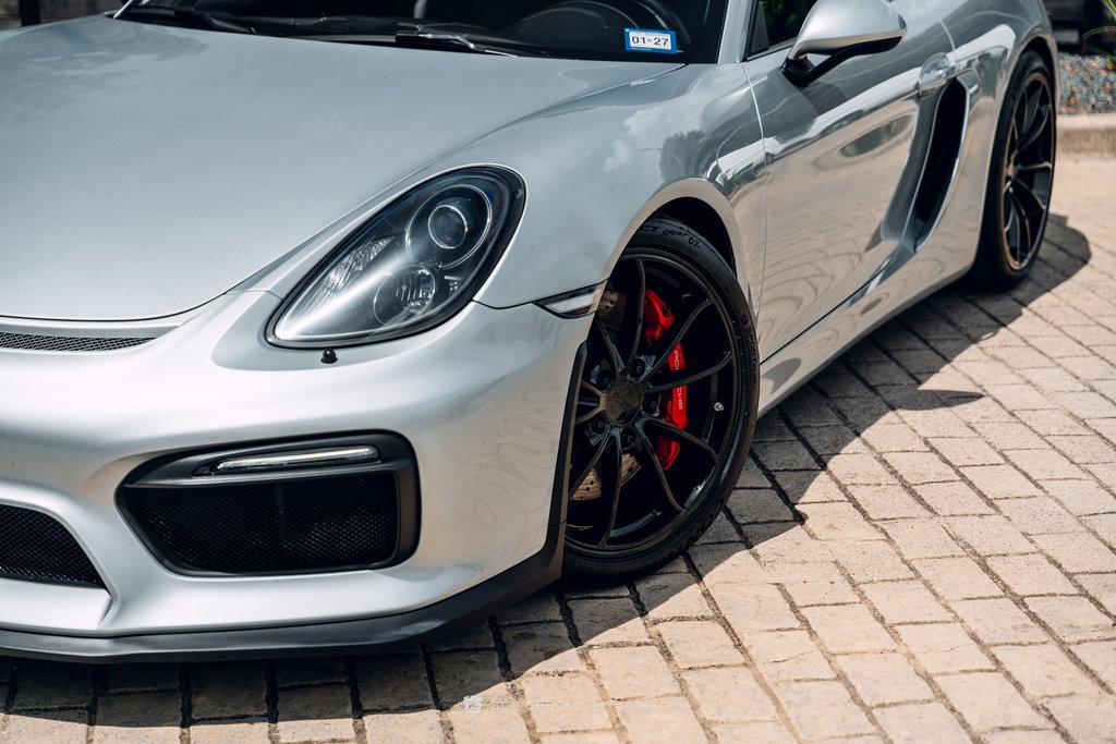 Porsche 981 Cayman GT4