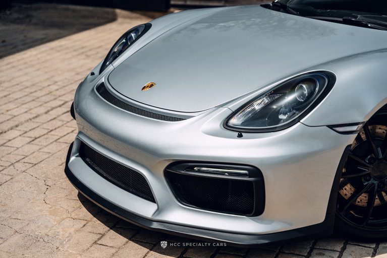 Porsche 981 Cayman GT4