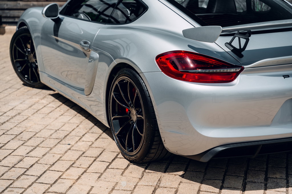 Porsche 981 Cayman GT4