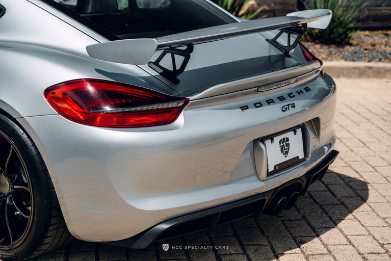 Porsche 981 Cayman GT4