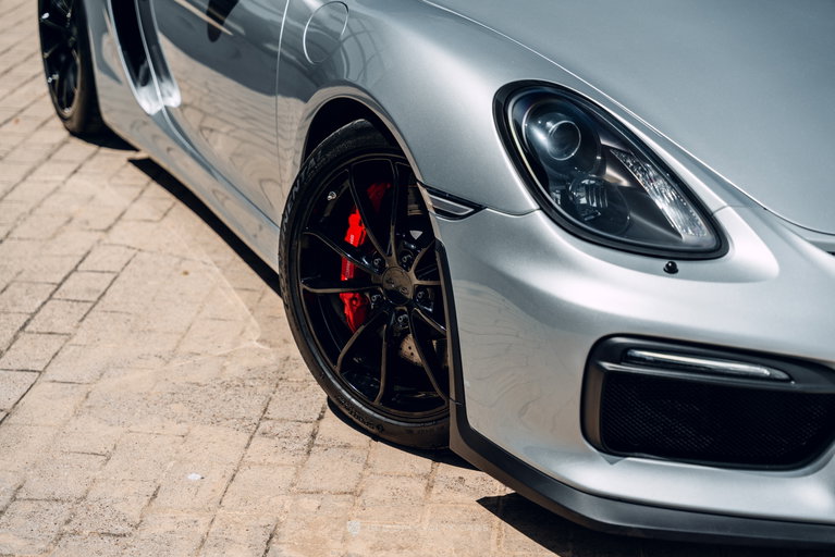 Porsche 981 Cayman GT4