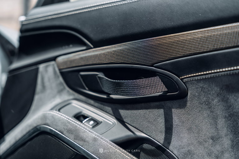 Porsche 981 Cayman GT4