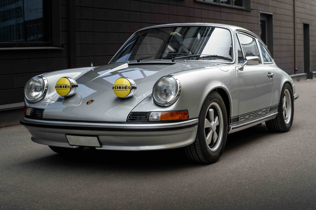 Porsche 911 E