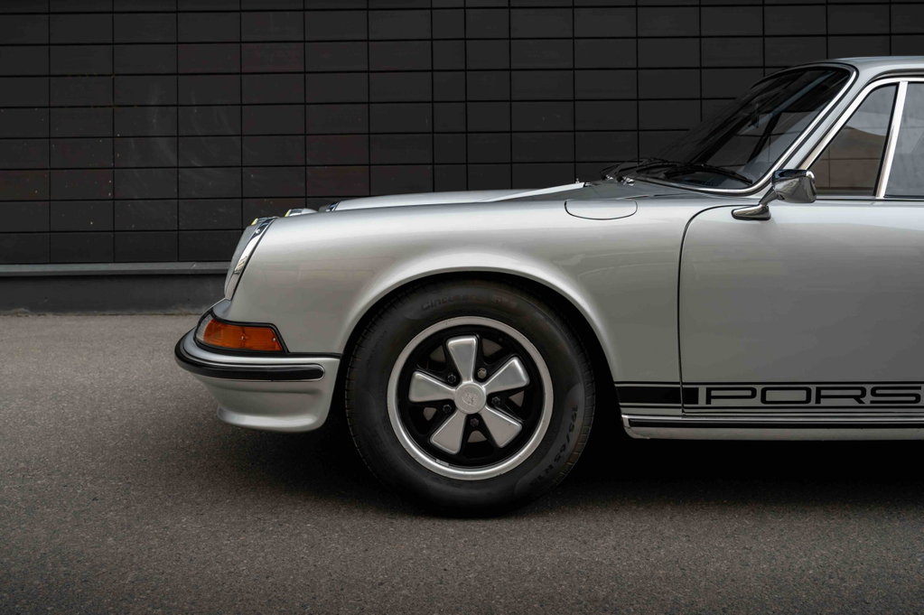 Porsche 911 E