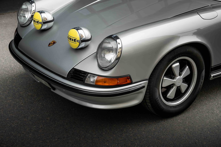 Porsche 911 E