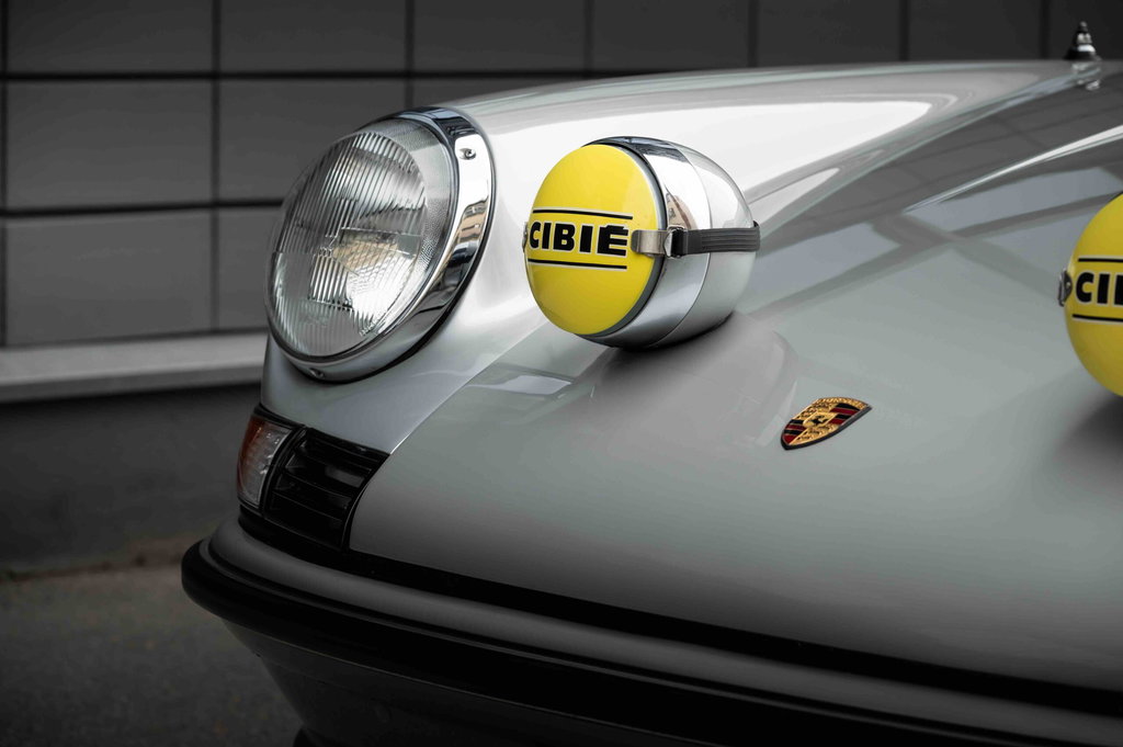 Porsche 911 E