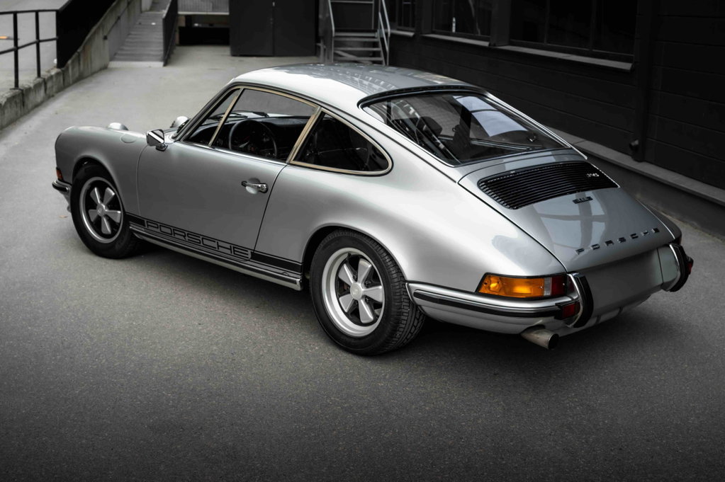 Porsche 911 E