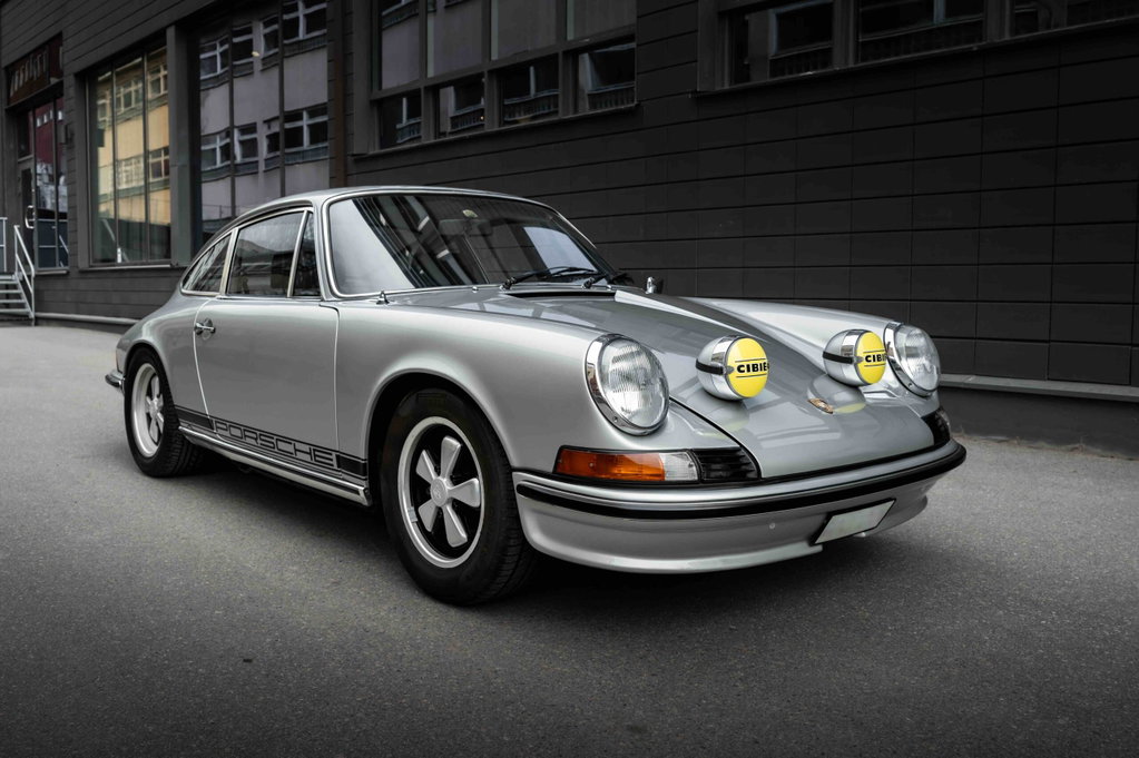 Porsche 911 E