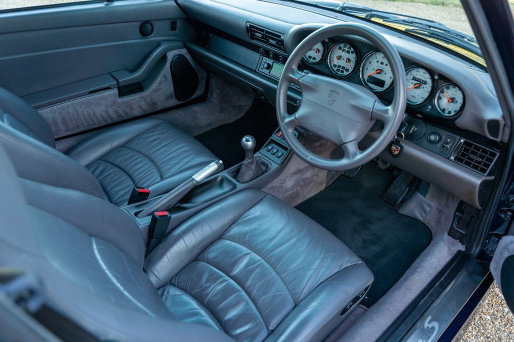 Porsche 993 Carrera 4S