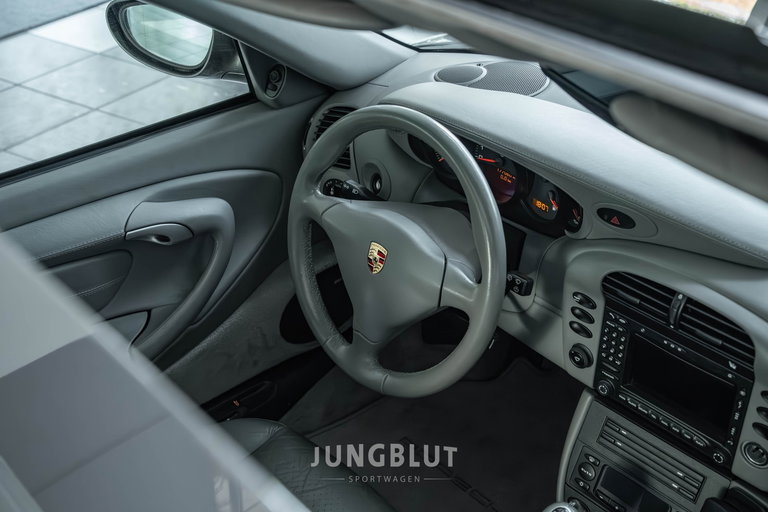 Porsche 996.2 Carrera 4S