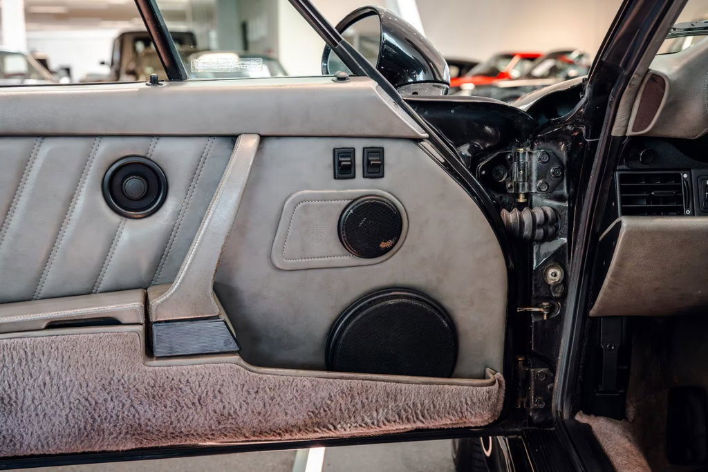 Porsche 964 Carrera 2 Cabrio WTL