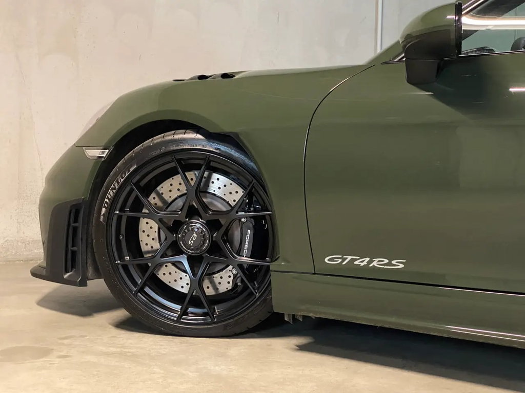 Porsche 718 Cayman GT4 RS
