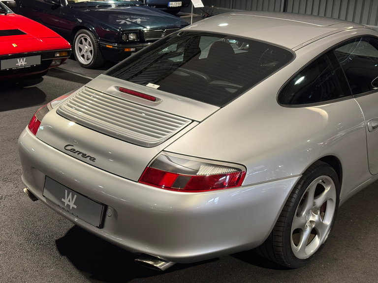 Porsche 996.2 Carrera