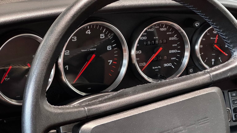 Porsche 964 Carrera 2