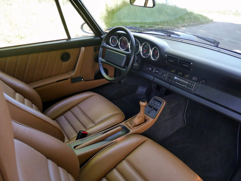Porsche 964 Carrera 2