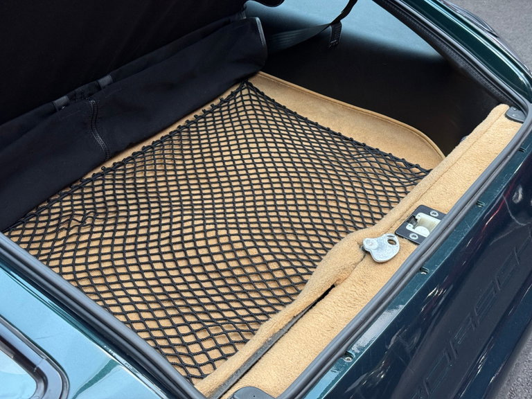 Porsche 928 S4