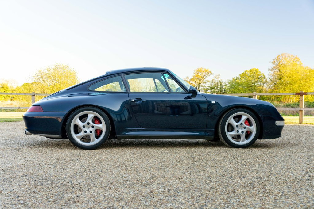 Porsche 993 Carrera 4S
