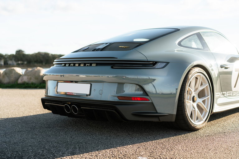 Porsche 911 S/T