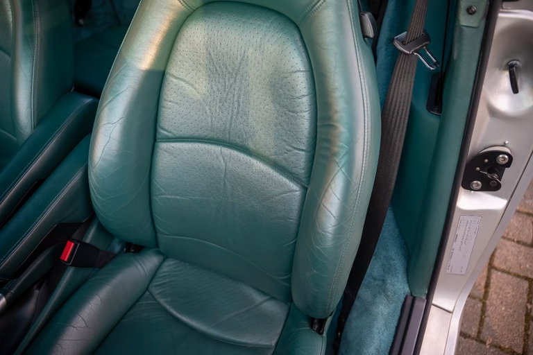 Porsche 993 Carrera 4S