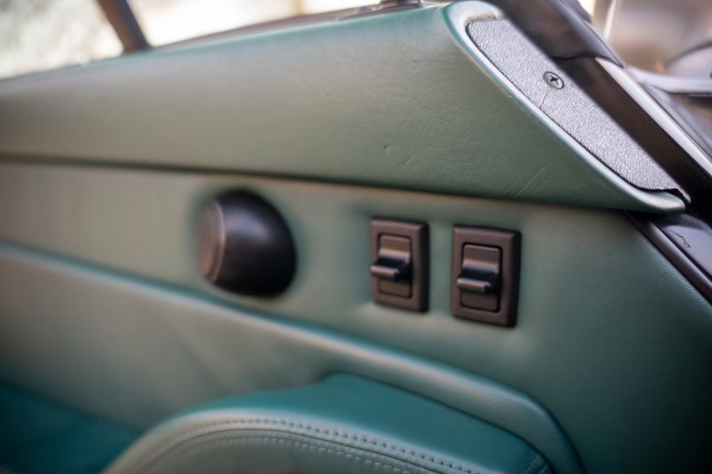 Porsche 993 Carrera 4S