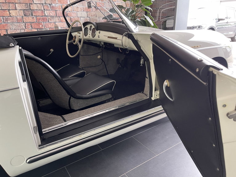 Porsche 356 Pre-A 1600 Speedster