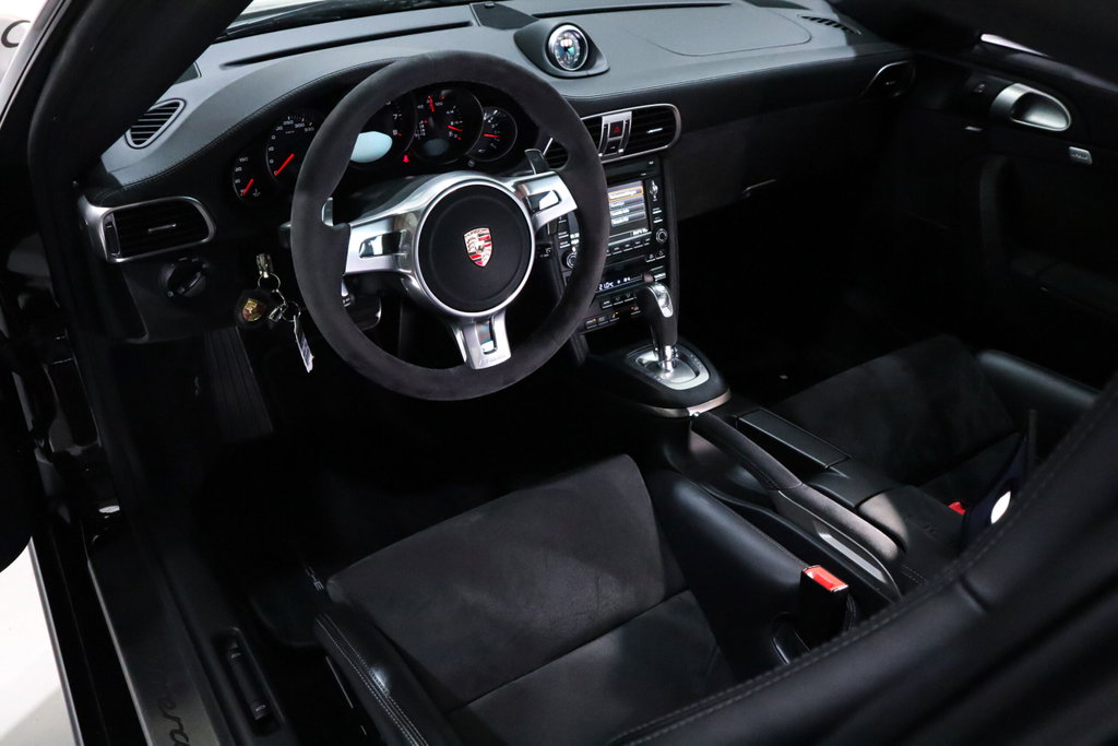 Porsche 997.2 Carrera GTS