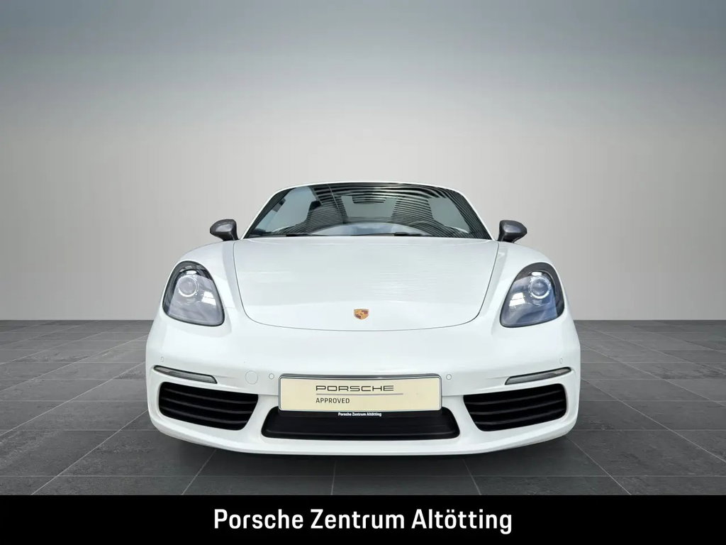 Porsche 718 Boxster T