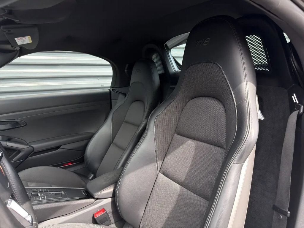 Porsche 718 Boxster T