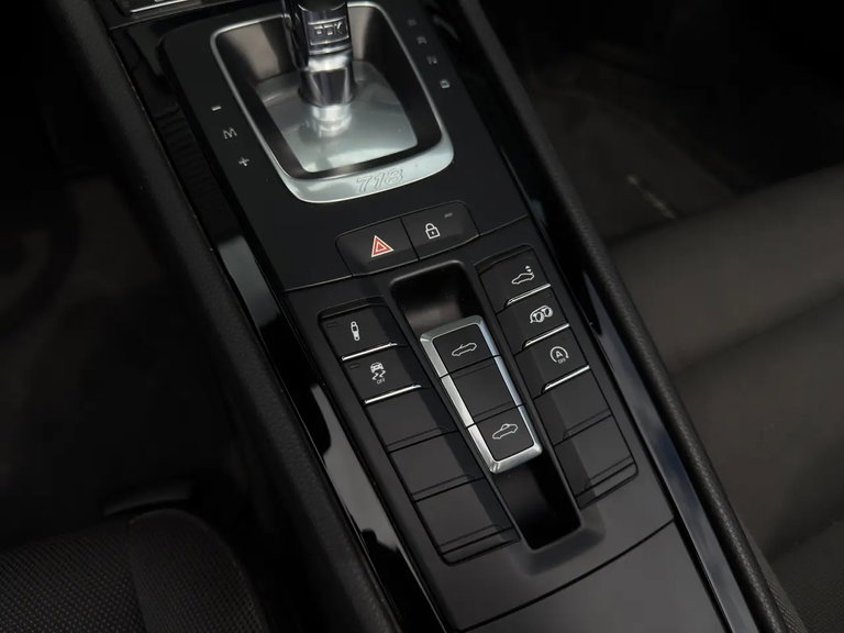 Porsche 718 Boxster T