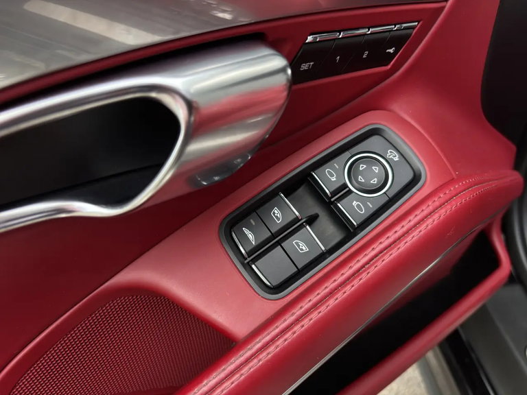 Porsche 991.2 Carrera 4S
